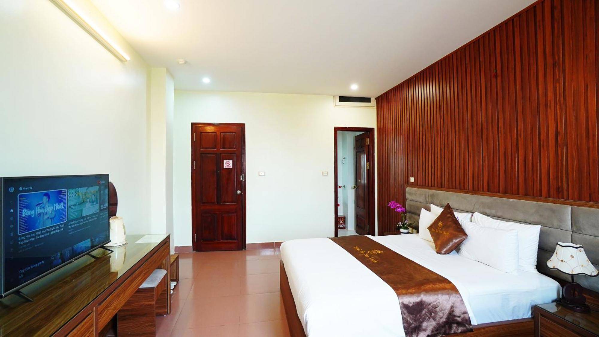 Ho Sen Xanh Hotel Ханой Экстерьер фото