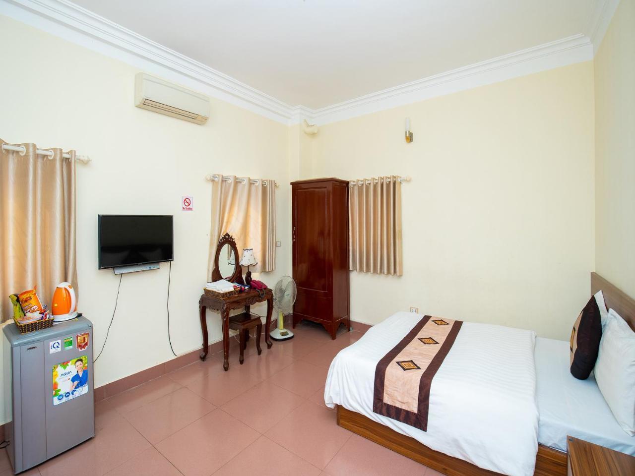 Ho Sen Xanh Hotel Ханой Экстерьер фото
