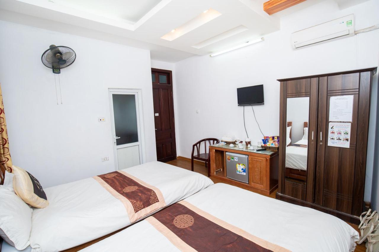 Ho Sen Xanh Hotel Ханой Экстерьер фото